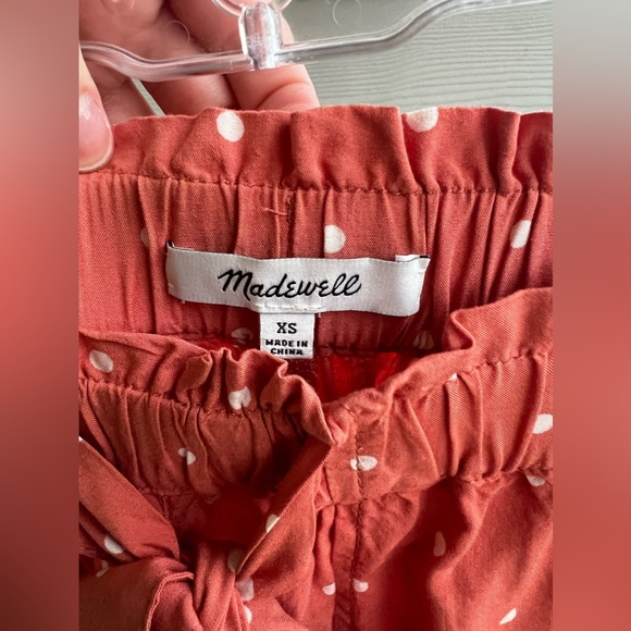 MADEWELL Drapey Pull-On Shorts In Polka Dots (Salmon Color) - Picture 5 of 6